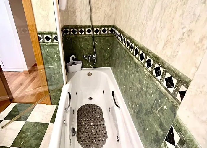 Atico De La Catedral Vut-le-830 *