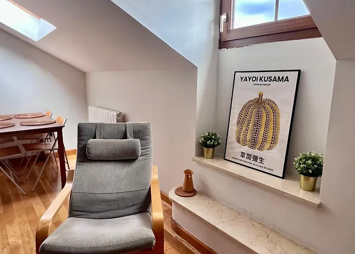 Atico De La Catedral Vut-le-830 *